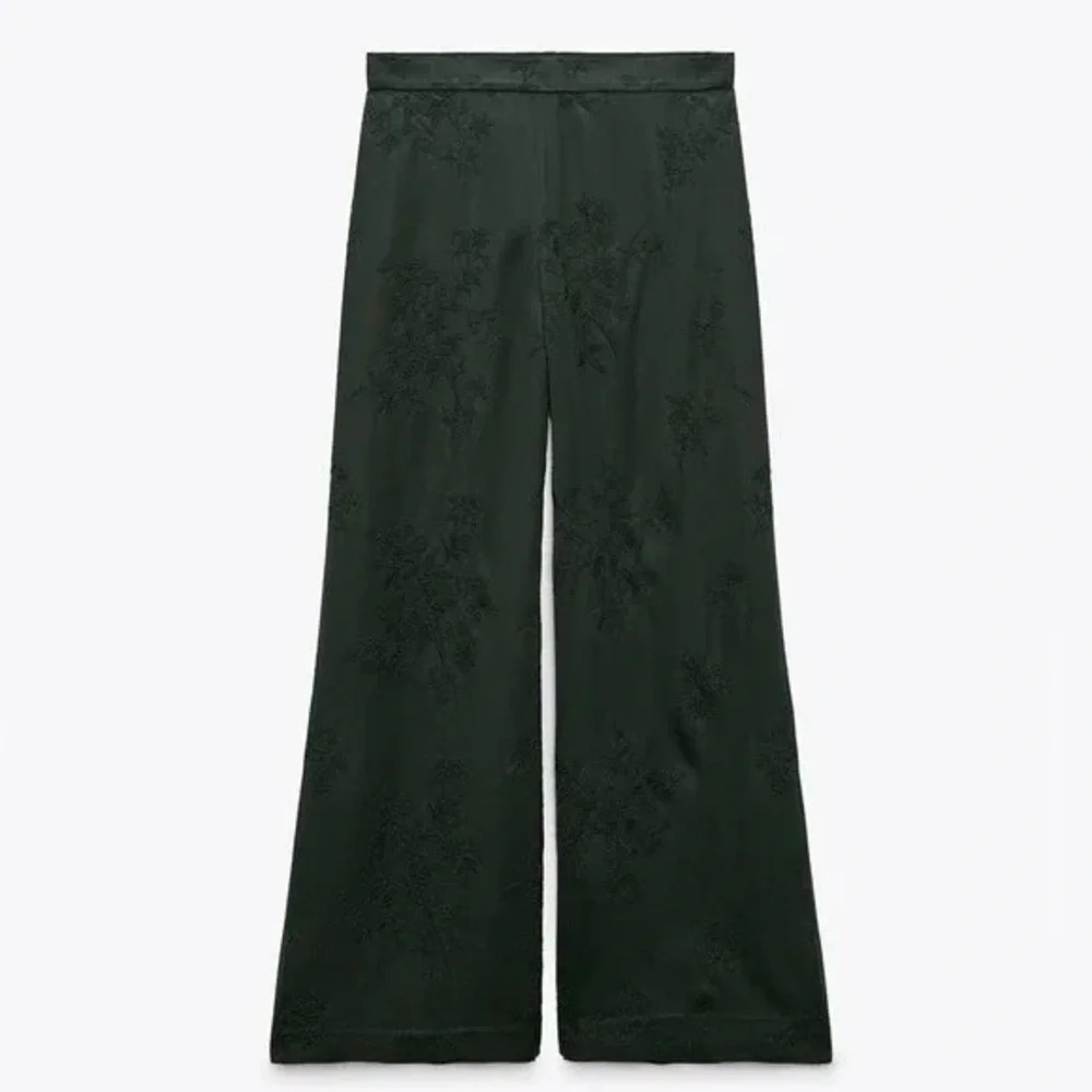 Zara NWT dark hunter green embroidered floral satin wide straight leg pants